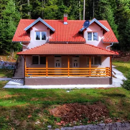 Dobrinka I Zorka Mitrovac