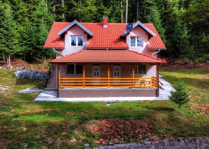 Dobrinka I Zorka Mitrovac