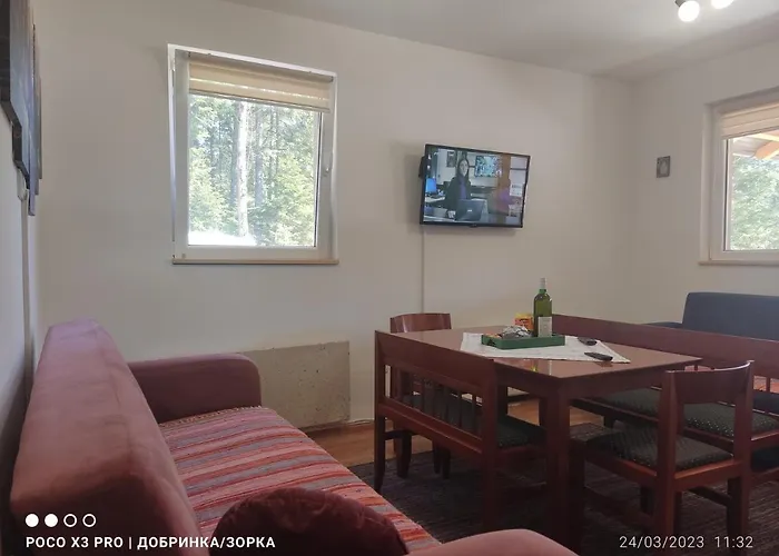 Dobrinka I Zorka Appartamento Mitrovac